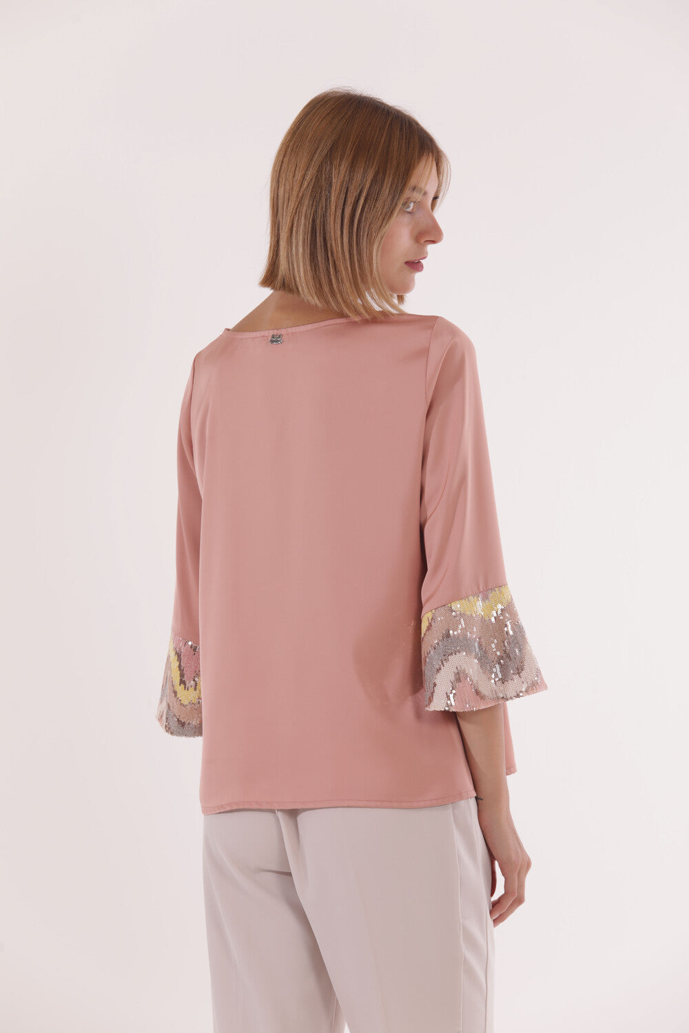 BLUSA MANICHE 3/4 CON DETTAGLI IN PAILLETES