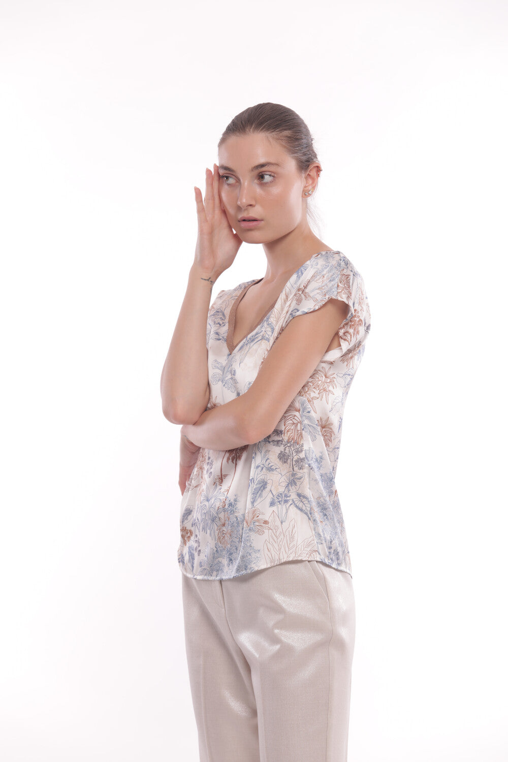 BLUSA SCOLLO A V FANTASIA FOLIAGE