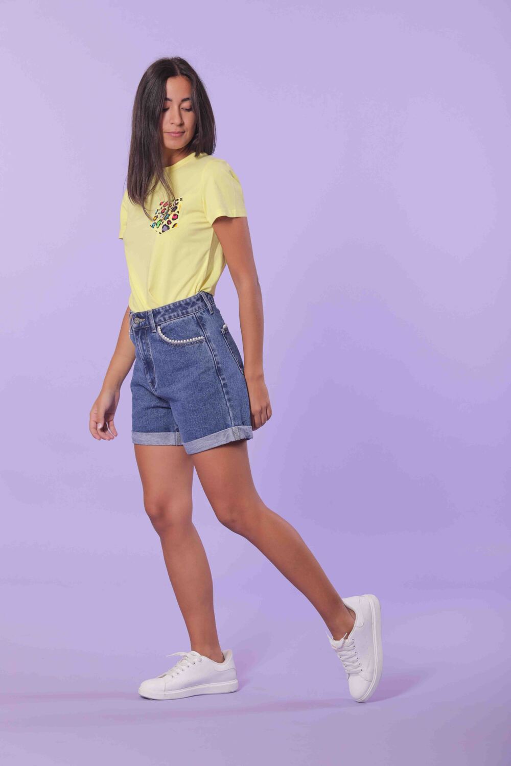 JEANS SHORT CON DETTAGLI PERLE