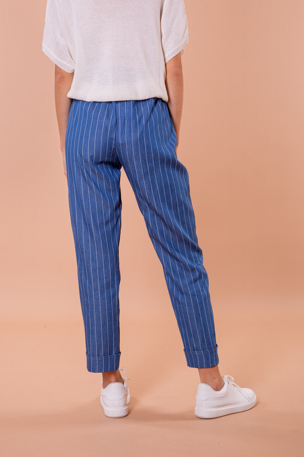 Pantaloni jogger a righe chambray